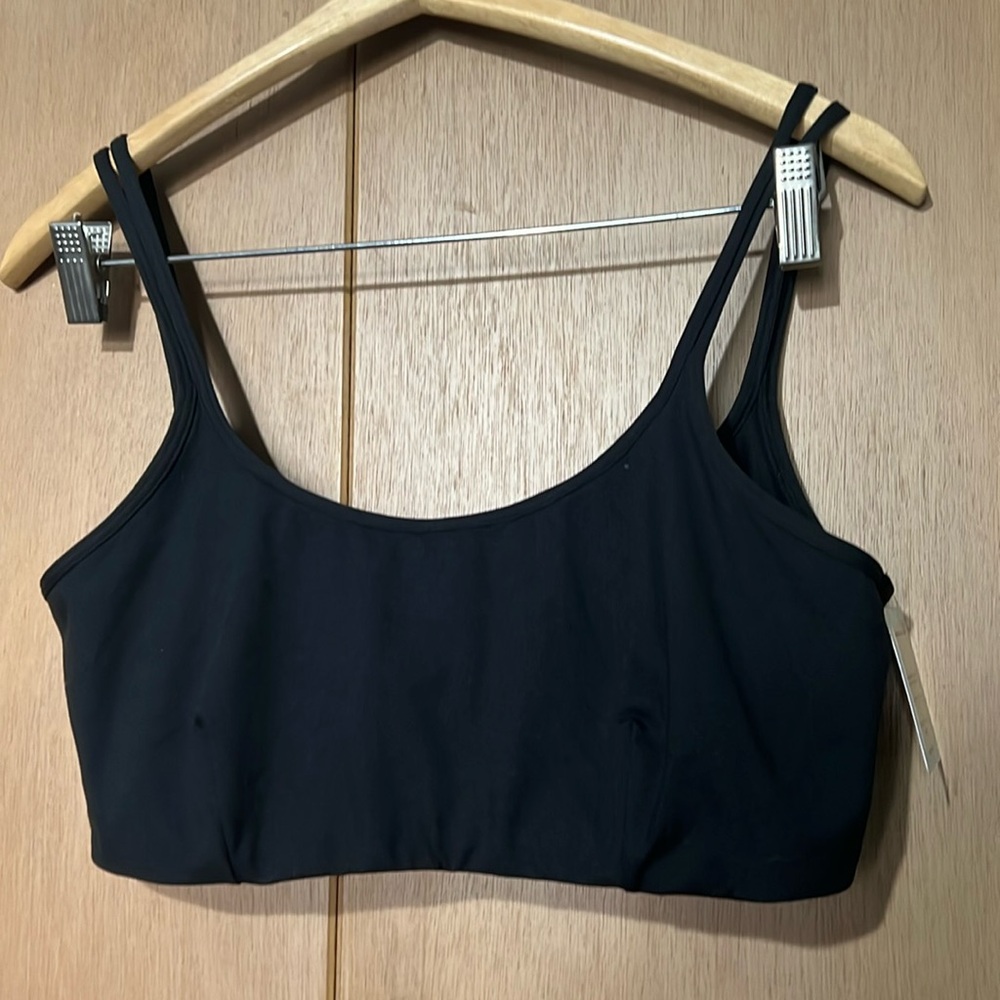 Fabletics Low Impact Cross Back Sports Bra Size Large